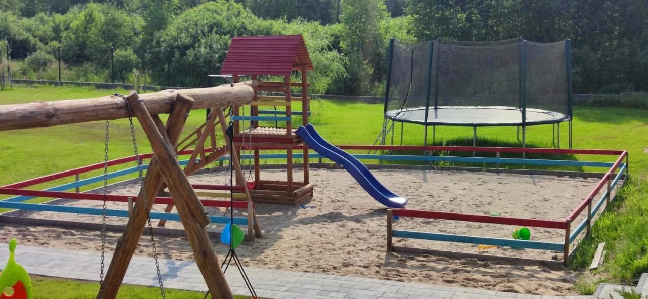 Zielona Dolina - Kompleks Dla Rodzin Z Dziecmi Mikołajki Extérieur photo